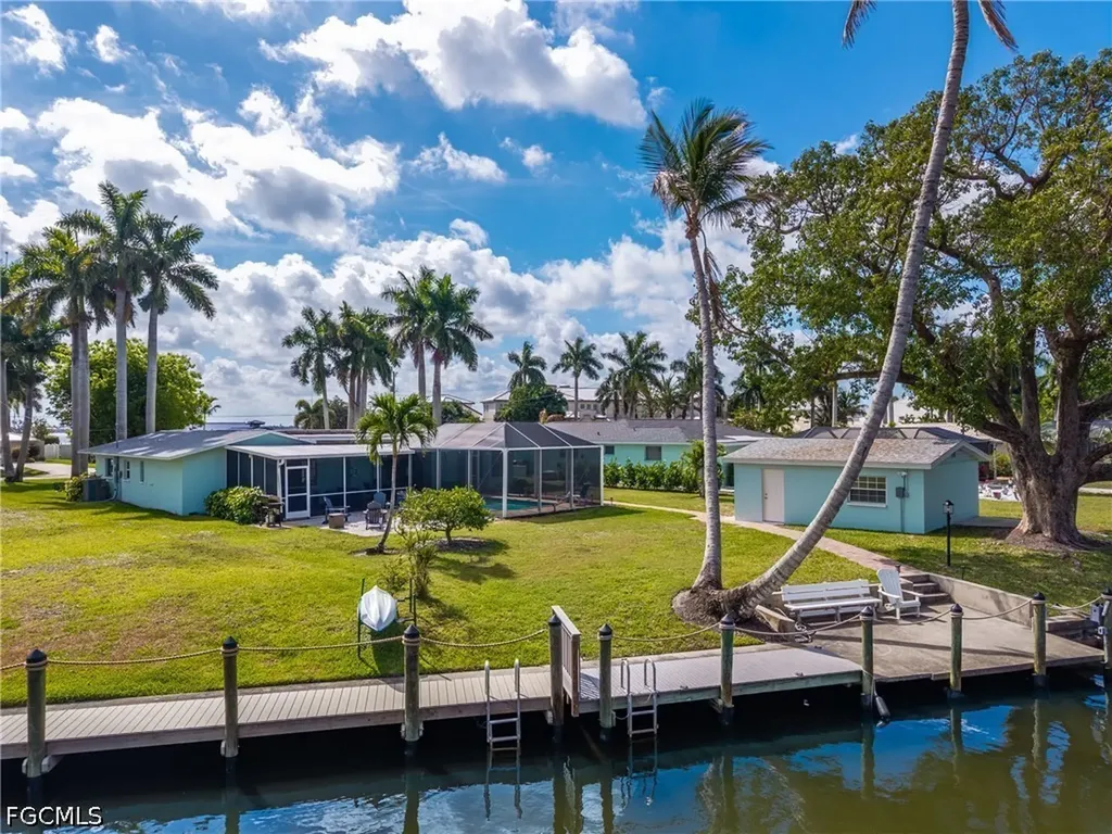 5326 Nautilus Drive Cape Coral FL 33904