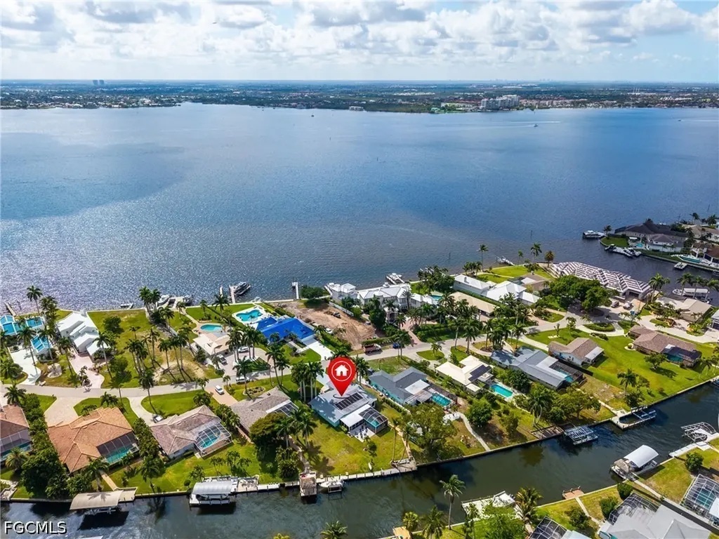 5326 Nautilus Drive Cape Coral FL 33904