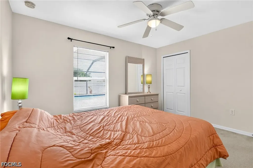 317 NE 9th Terrace Cape Coral FL 33909