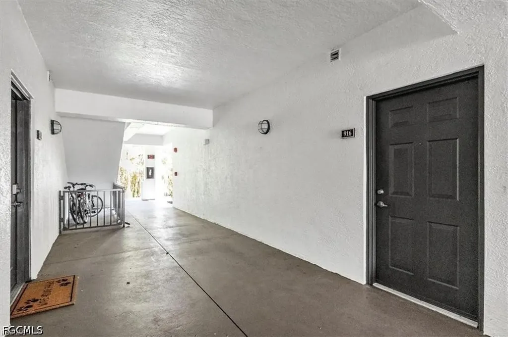 7940 Preserve Circle Naples FL 34119