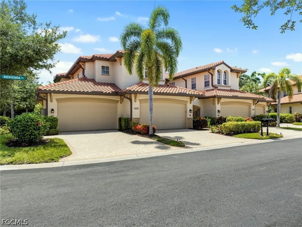 11233 Bienvenida Court Fort Myers FL 33908