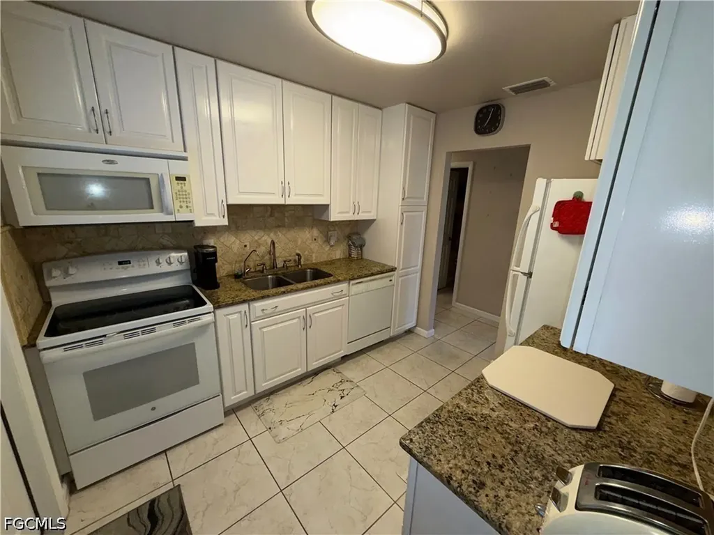 25 Temple Court Lehigh Acres FL 33936