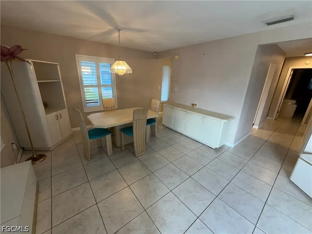 25 Temple Court Lehigh Acres FL 33936