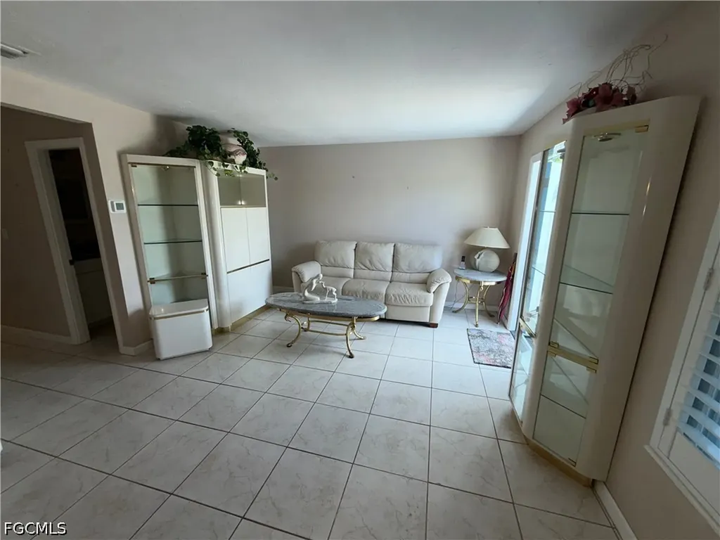 25 Temple Court Lehigh Acres FL 33936