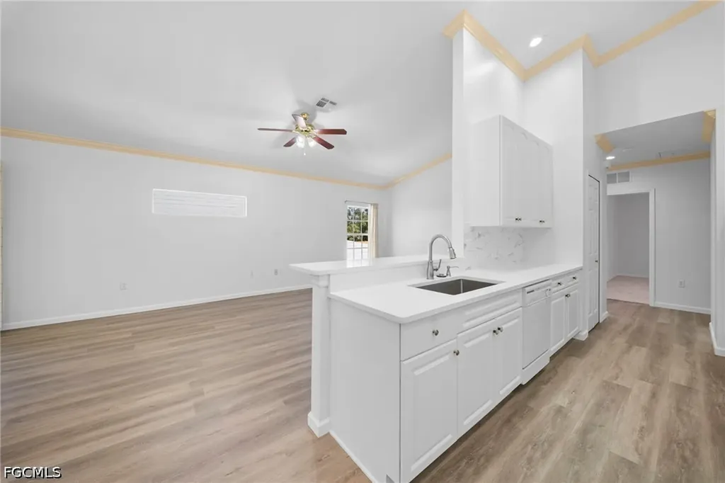 5370 Park Road Fort Myers FL 33908