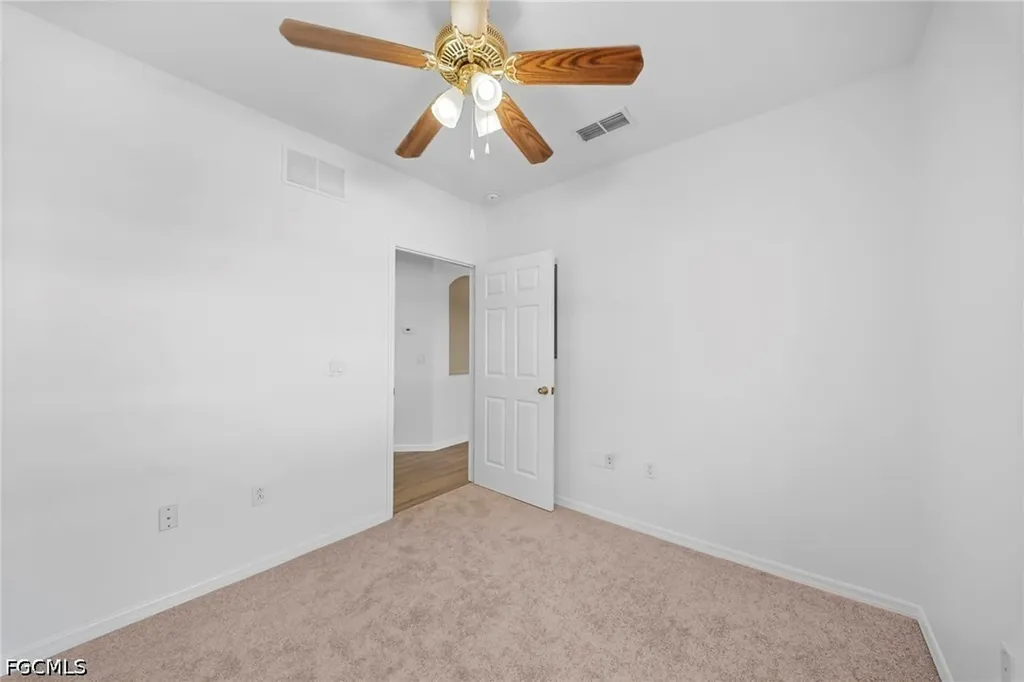 5370 Park Road Fort Myers FL 33908