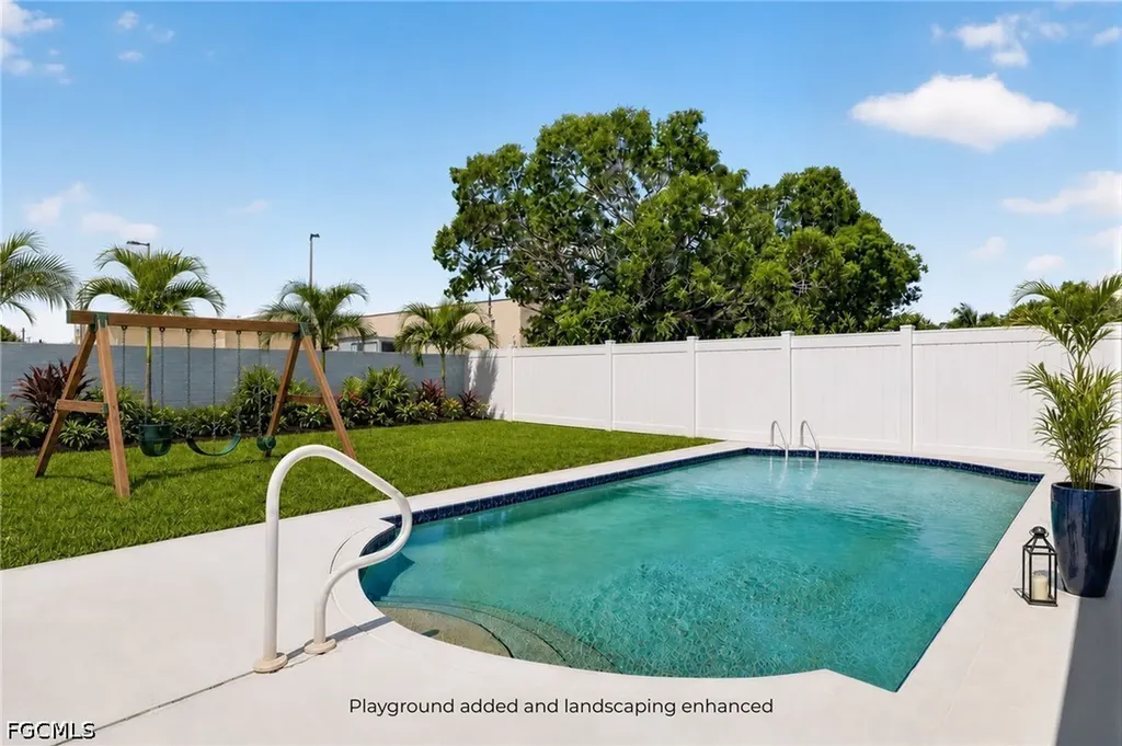 15579 Spring Line Lane Fort Myers FL 33905