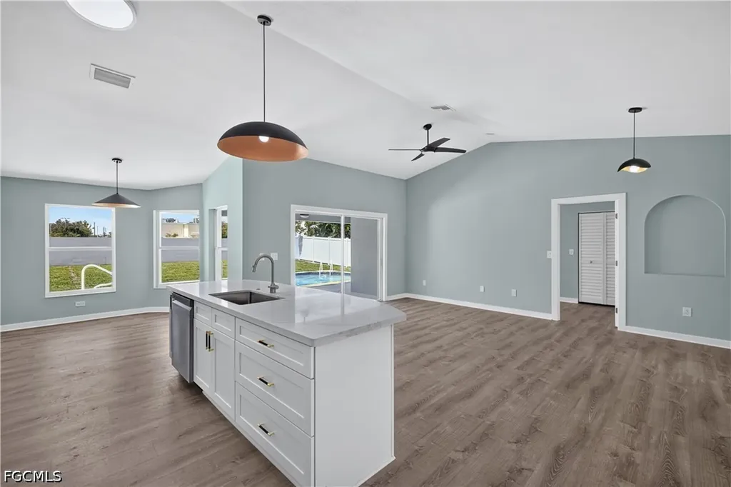 15579 Spring Line Lane Fort Myers FL 33905
