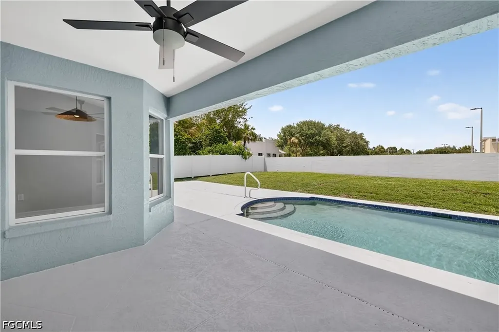 15579 Spring Line Lane Fort Myers FL 33905