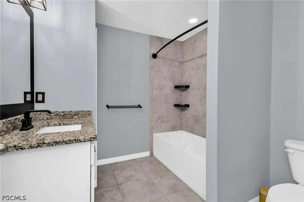 2926 NW 25th Street Cape Coral FL 33993