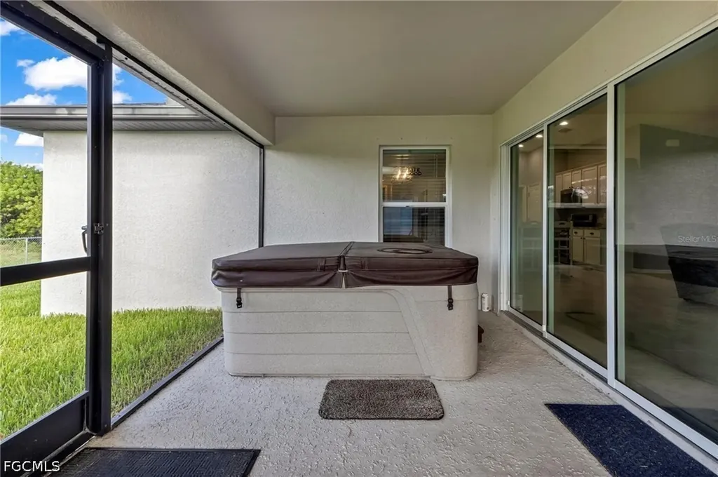 2926 NW 25th Street Cape Coral FL 33993