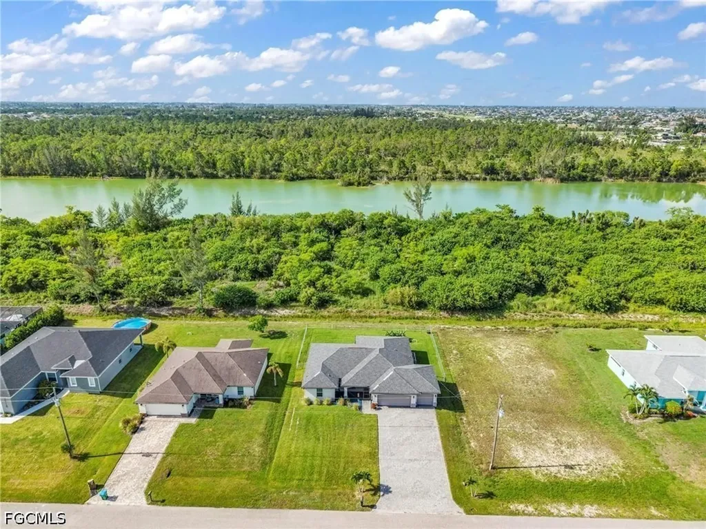 2926 NW 25th Street Cape Coral FL 33993