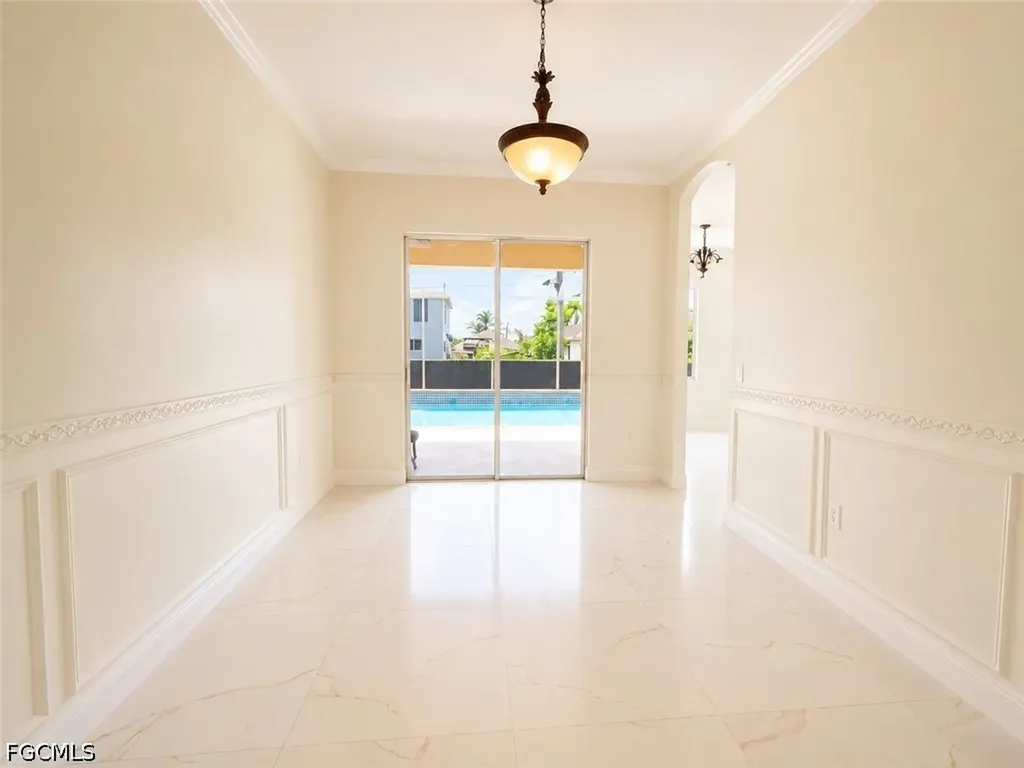 200 NW 7th Terrace Cape Coral FL 33993
