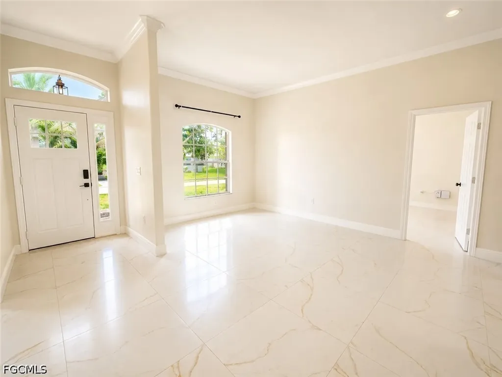 200 NW 7th Terrace Cape Coral FL 33993