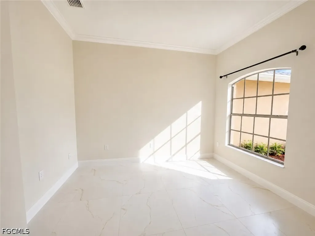 200 NW 7th Terrace Cape Coral FL 33993
