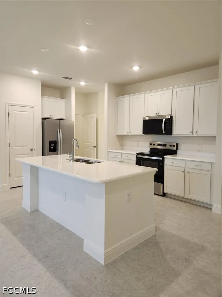 3514 42nd Street SW Lehigh Acres FL 33976