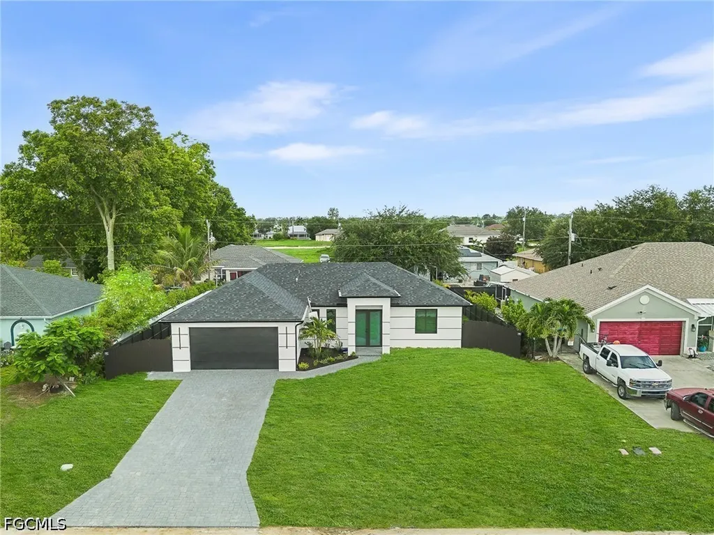 1414 NE 18th Avenue Cape Coral FL 33909