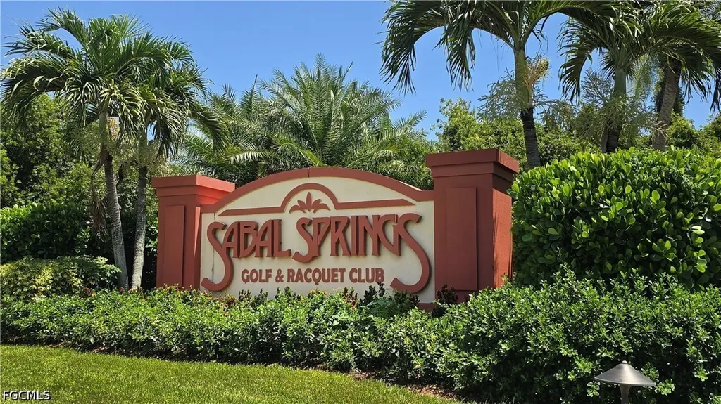 17751 Pineapple Palm Court North Fort Myers FL 33917