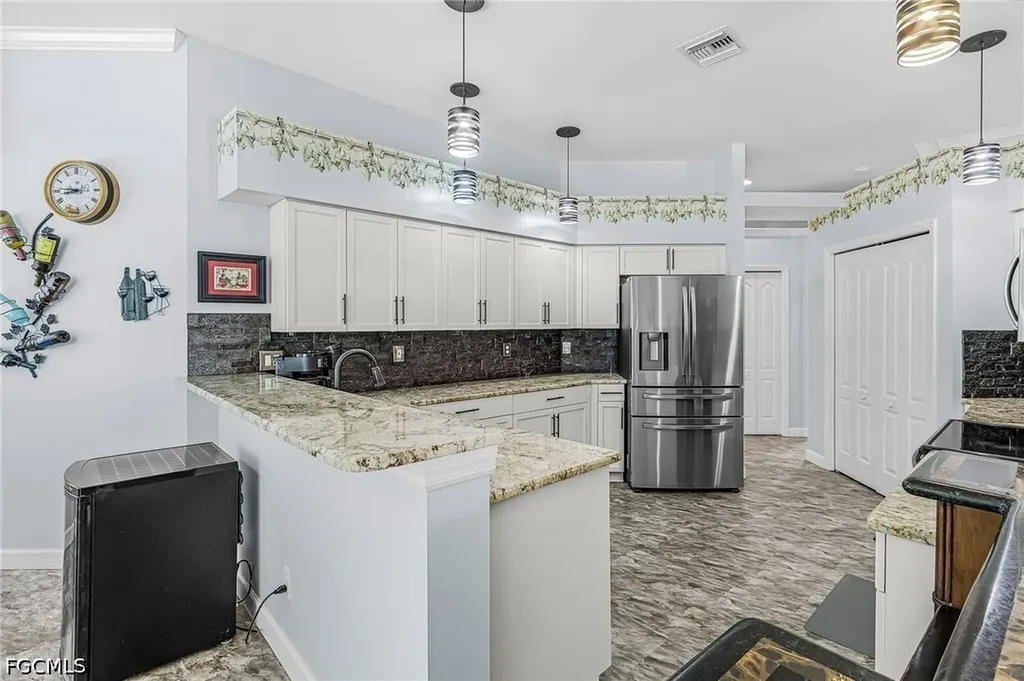 9237 Lanthorn Way Estero FL 33928