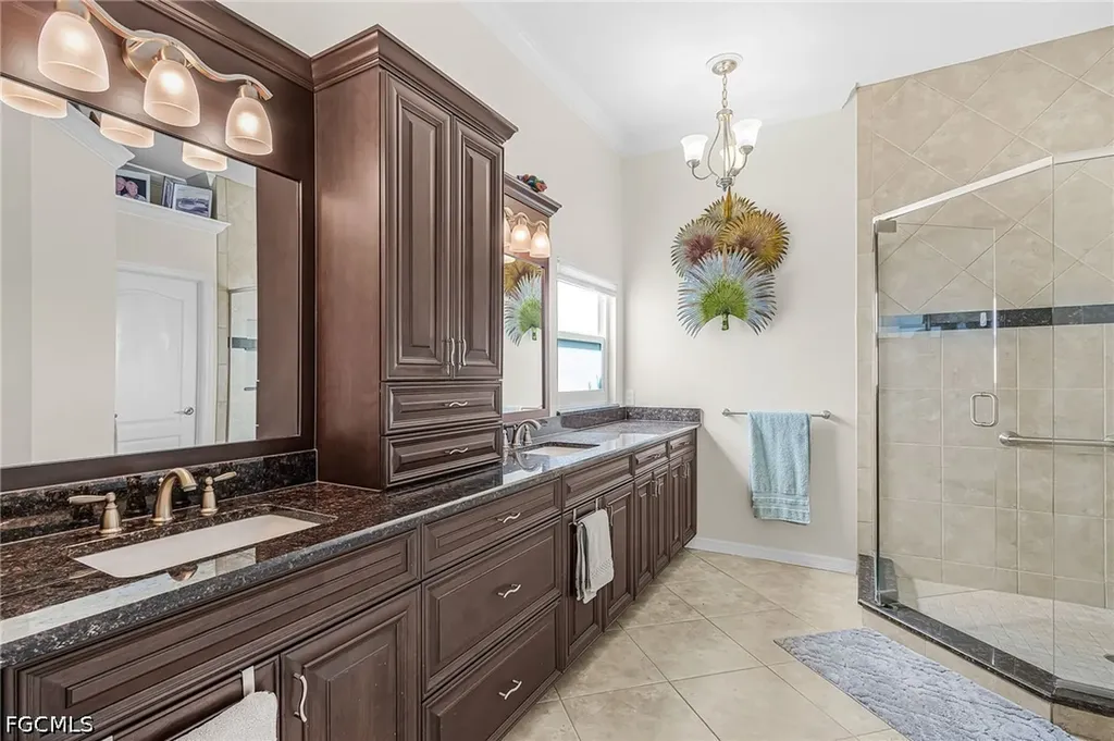 9237 Lanthorn Way Estero FL 33928