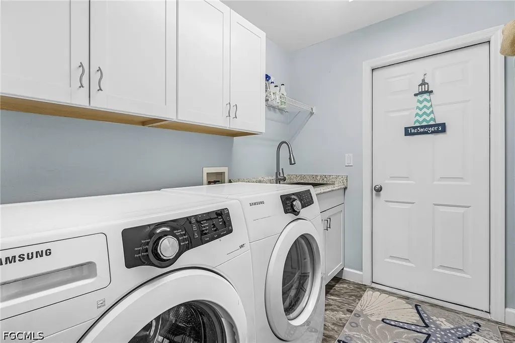 9237 Lanthorn Way Estero FL 33928