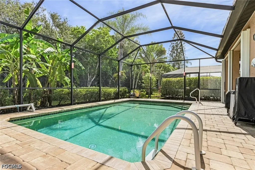9237 Lanthorn Way Estero FL 33928