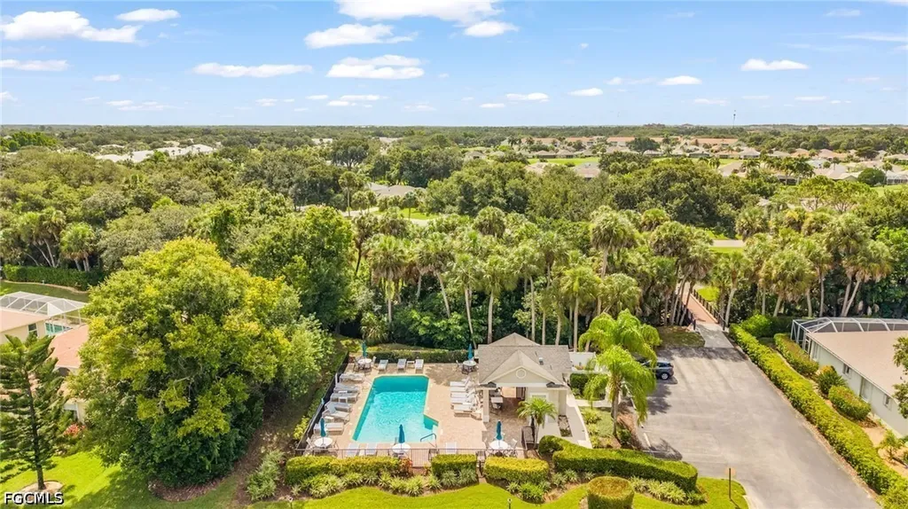 9237 Lanthorn Way Estero FL 33928