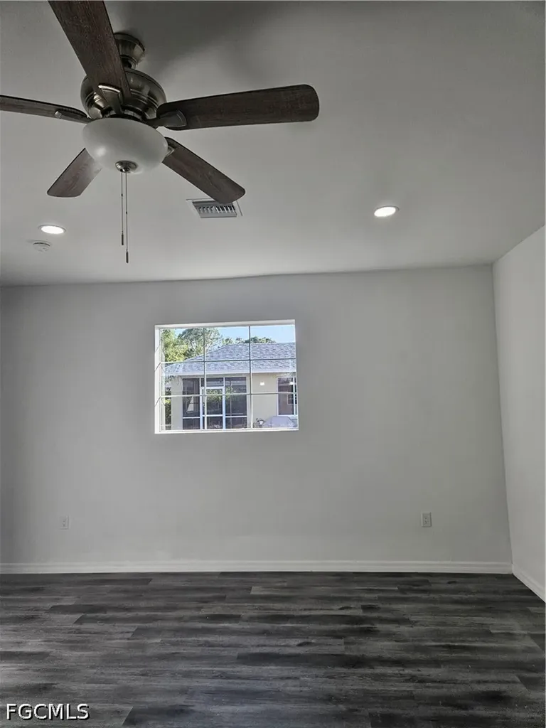 4849-4851 30th Street SW Lehigh Acres FL 33973