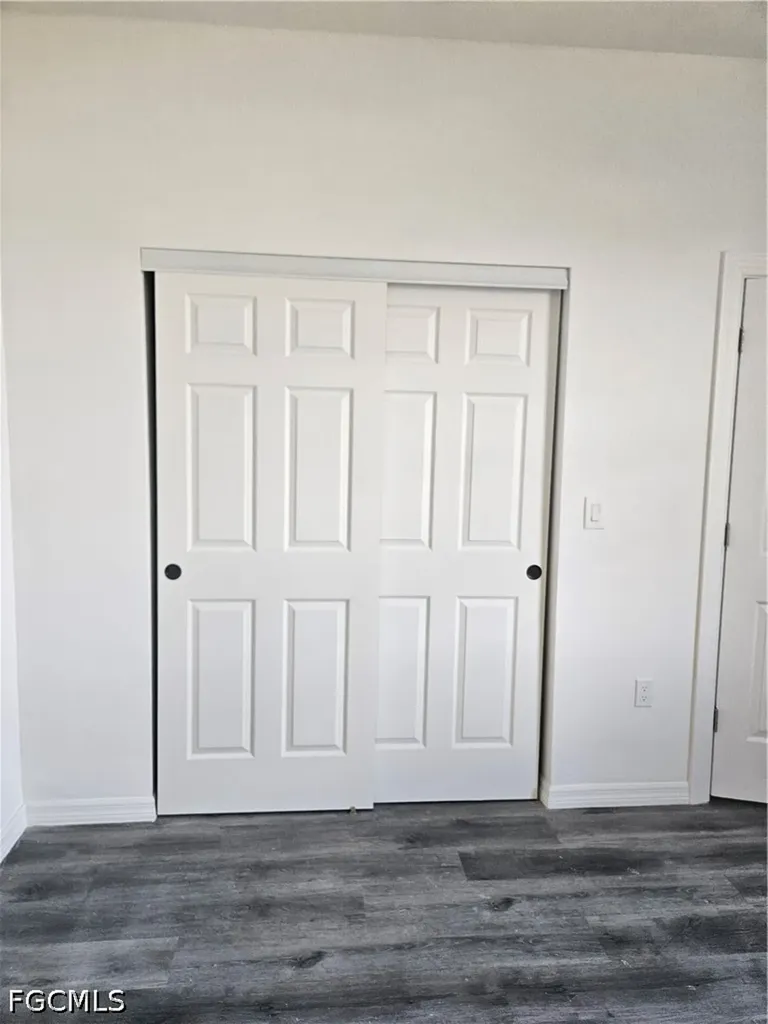 4849-4851 30th Street SW Lehigh Acres FL 33973