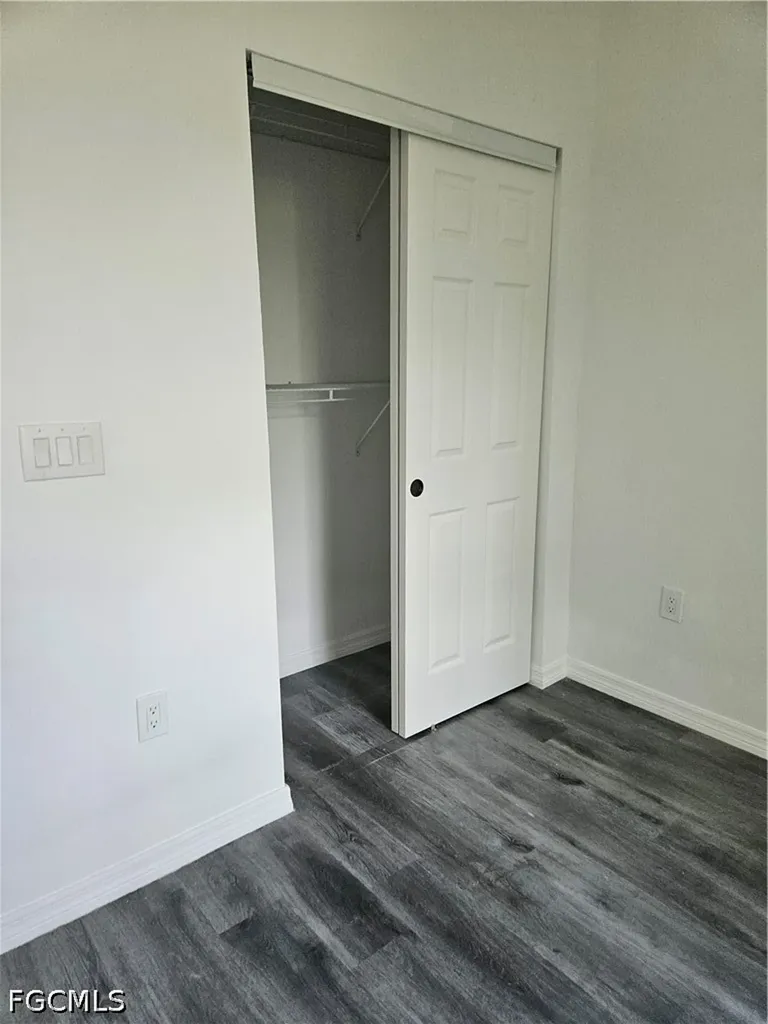 4849-4851 30th Street SW Lehigh Acres FL 33973