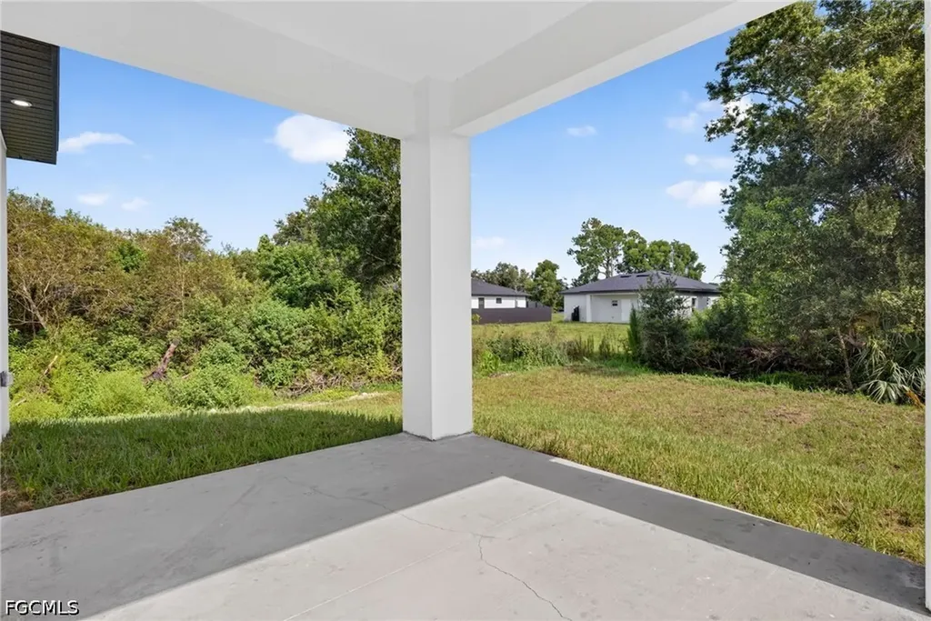 3814 34th Street SW Lehigh Acres FL 33976