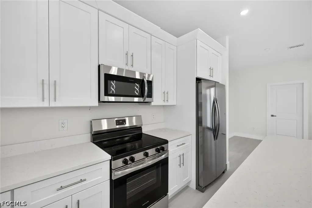 3814 34th Street SW Lehigh Acres FL 33976