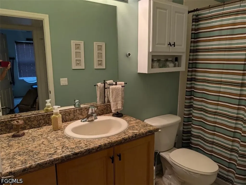 1813 Concordia Lake Circle Cape Coral FL 33909