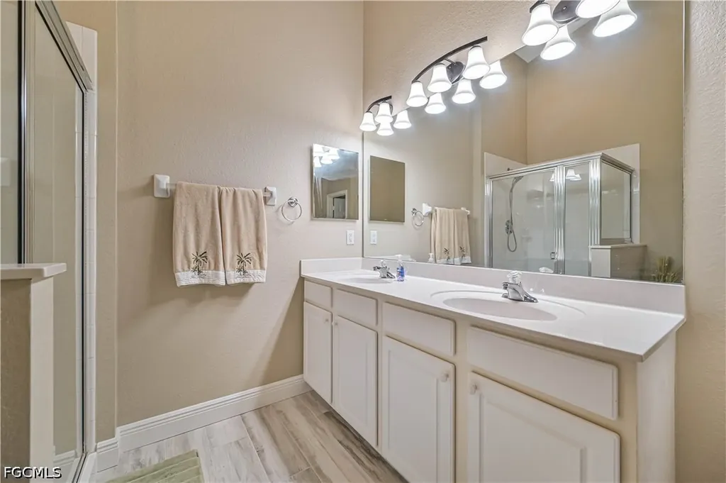 9660 Pineapple Preserve Court Fort Myers FL 33908