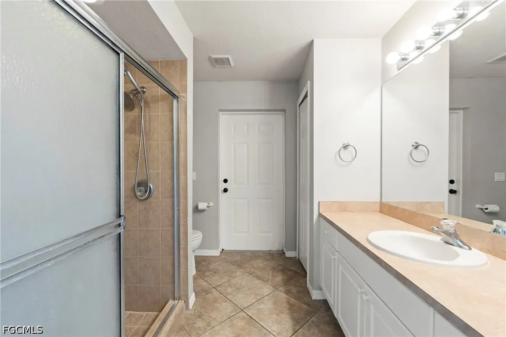 2021 NW Juanita Place Cape Coral FL 33993