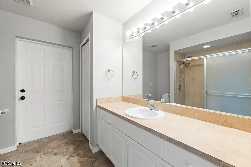 2021 NW Juanita Place Cape Coral FL 33993