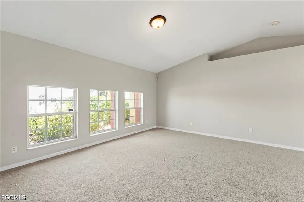 2021 NW Juanita Place Cape Coral FL 33993