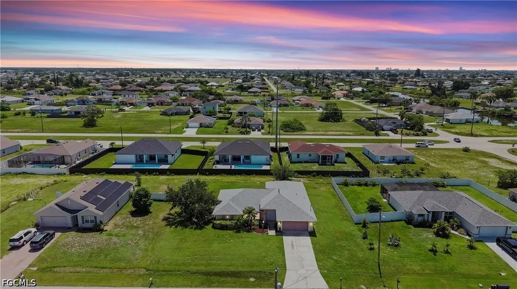 2021 NW Juanita Place Cape Coral FL 33993