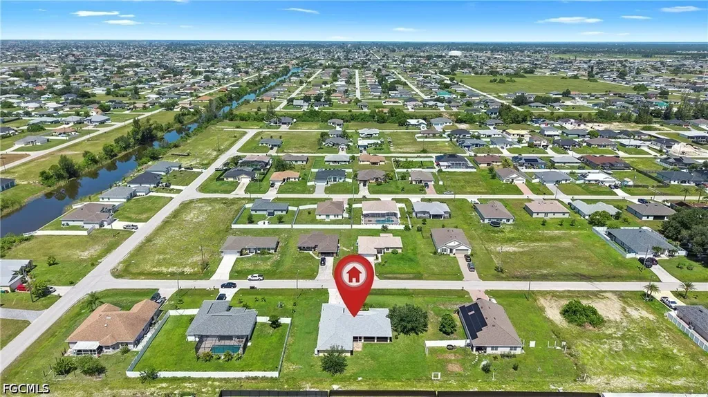 2021 NW Juanita Place Cape Coral FL 33993