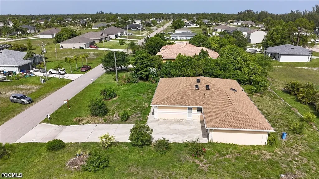 2815 NW 26th Terrace Cape Coral FL 33993