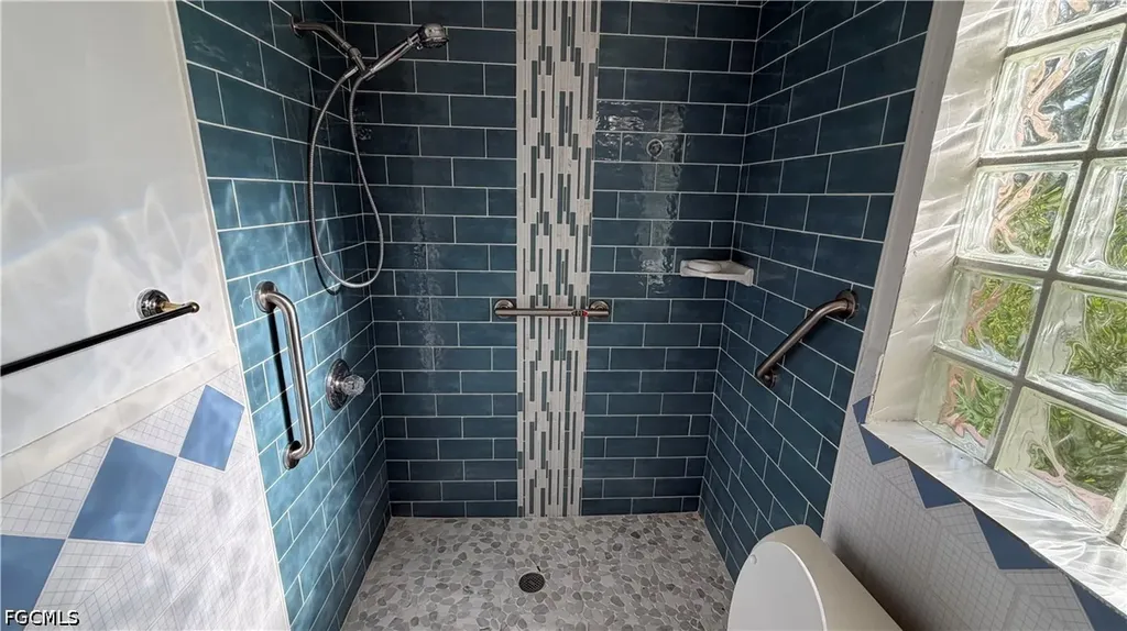 2815 NW 26th Terrace Cape Coral FL 33993