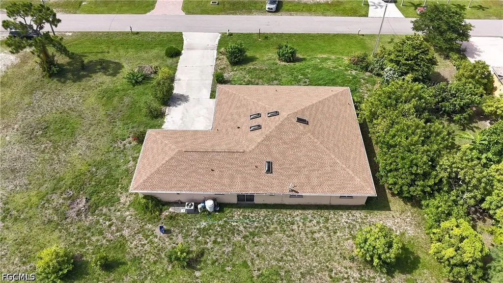 2815 NW 26th Terrace Cape Coral FL 33993