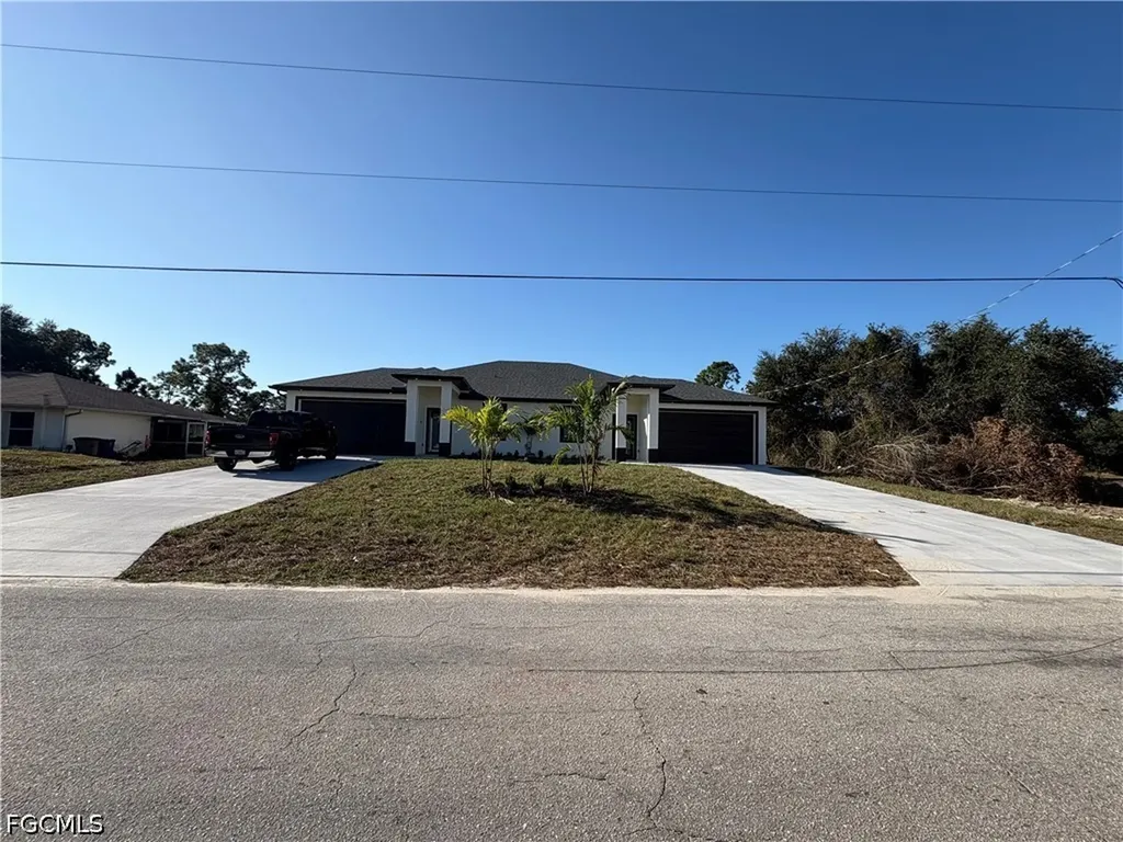 4622 26th Street SW Lehigh Acres FL 33973