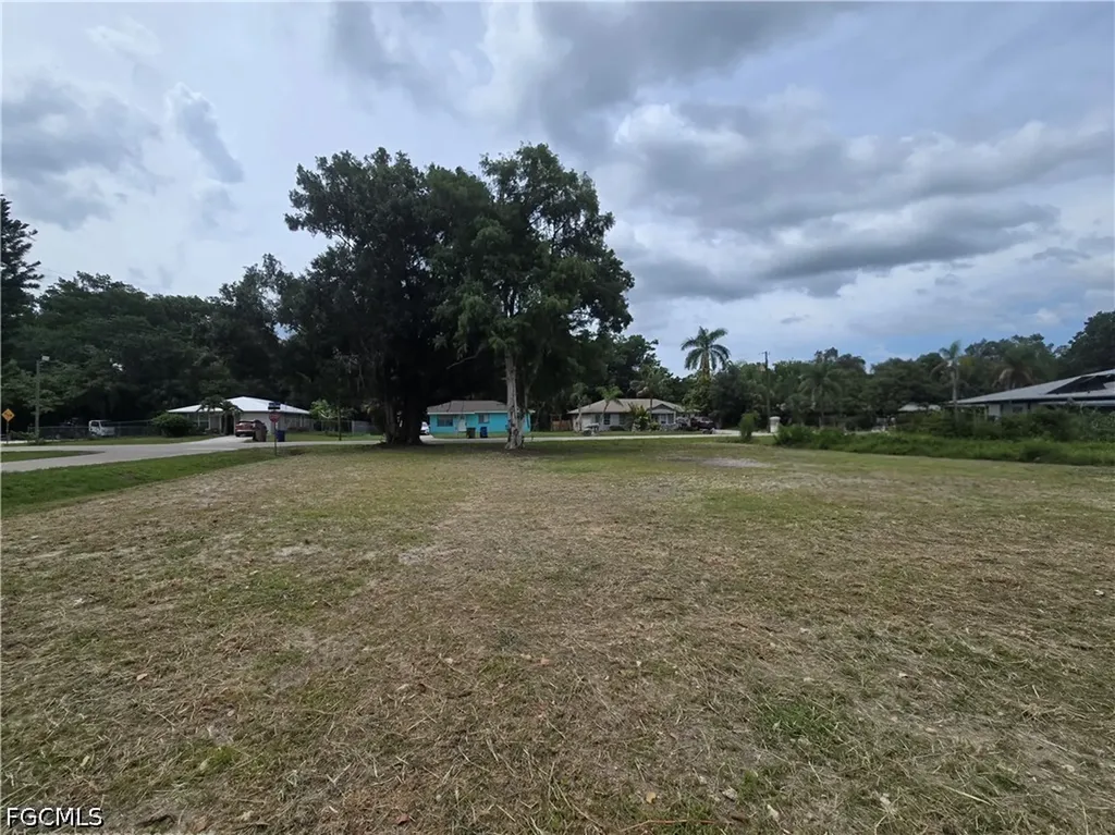 13201 5th Street Fort Myers FL 33905