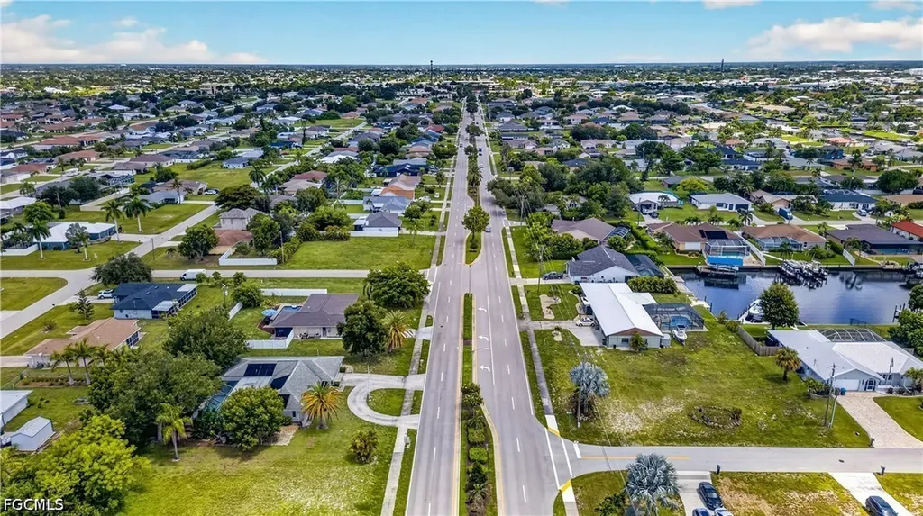 1634 Country Club Boulevard Cape Coral FL 33990