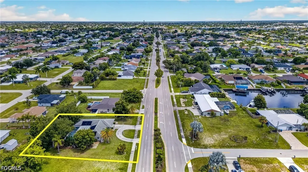 1634 Country Club Boulevard Cape Coral FL 33990