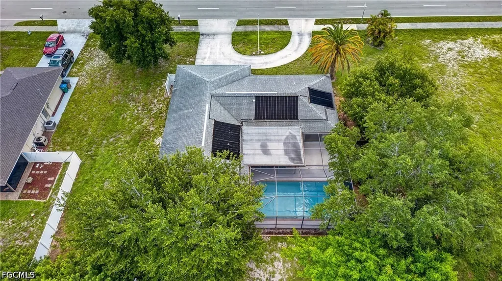 1634 Country Club Boulevard Cape Coral FL 33990