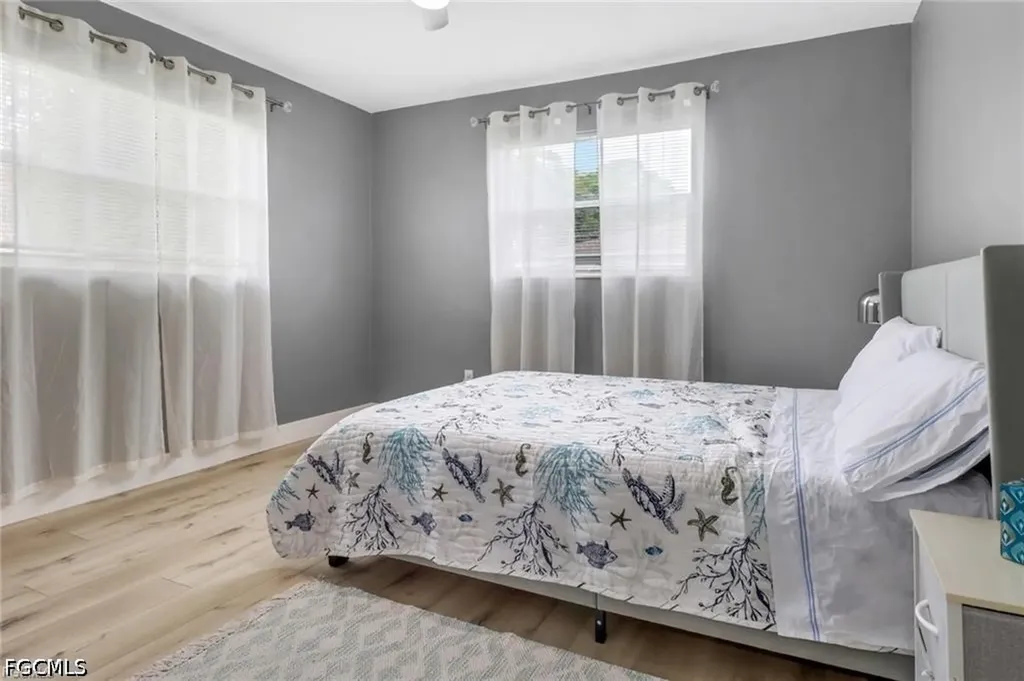 870 109th Avenue N Naples FL 34108