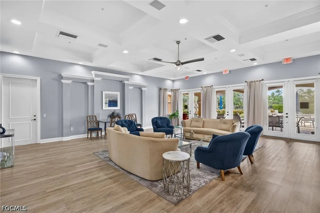 1672 Tarpon Bay Drive S Naples FL 34119