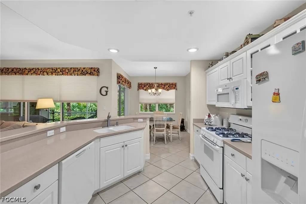 1672 Tarpon Bay Drive S Naples FL 34119